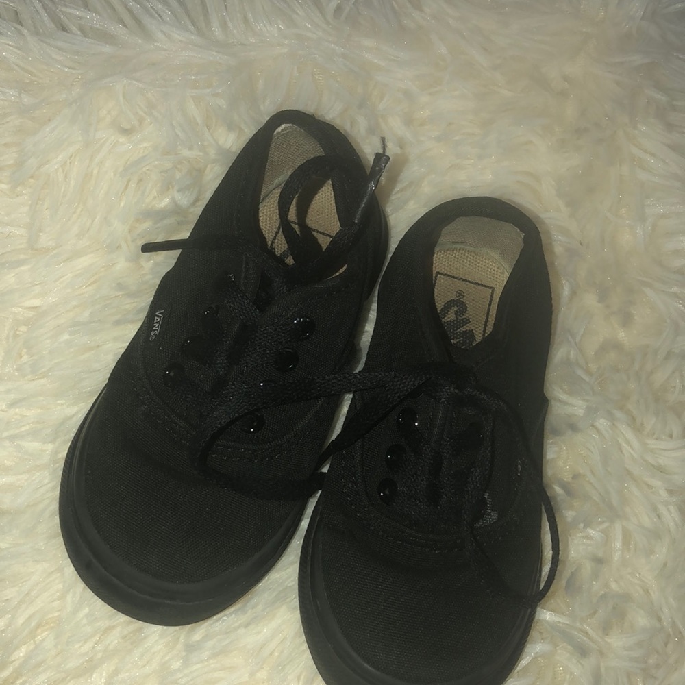 Black vans